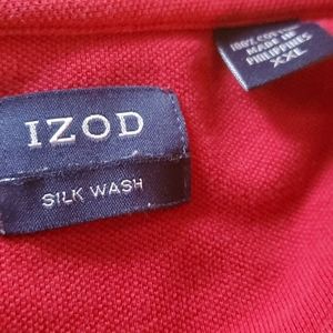 Im selling a nice only used maybe twice izod polo